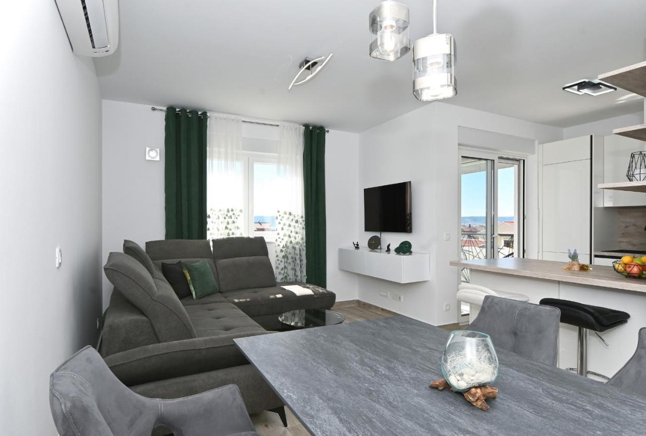Luxury Apartment White Crystal คาชเตลา ภายนอก รูปภาพ