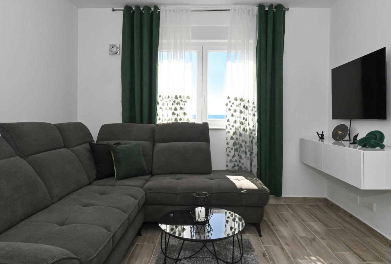 Luxury Apartment White Crystal คาชเตลา ภายนอก รูปภาพ