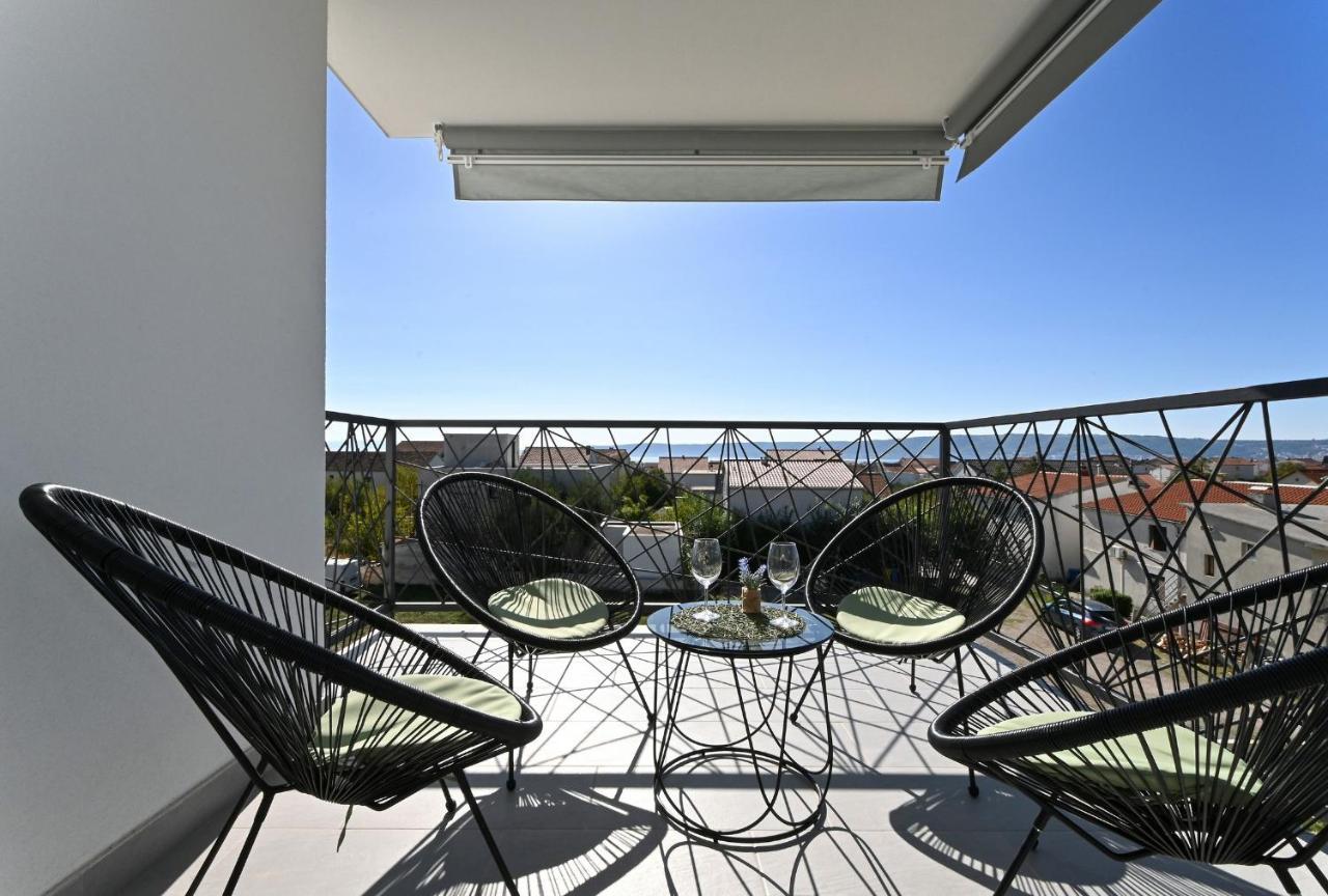 Luxury Apartment White Crystal คาชเตลา ภายนอก รูปภาพ